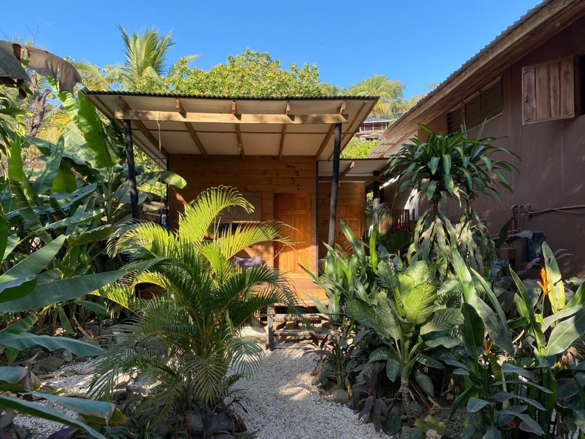 Santeria Lodge Playa Santa Teresa  Екстериор снимка