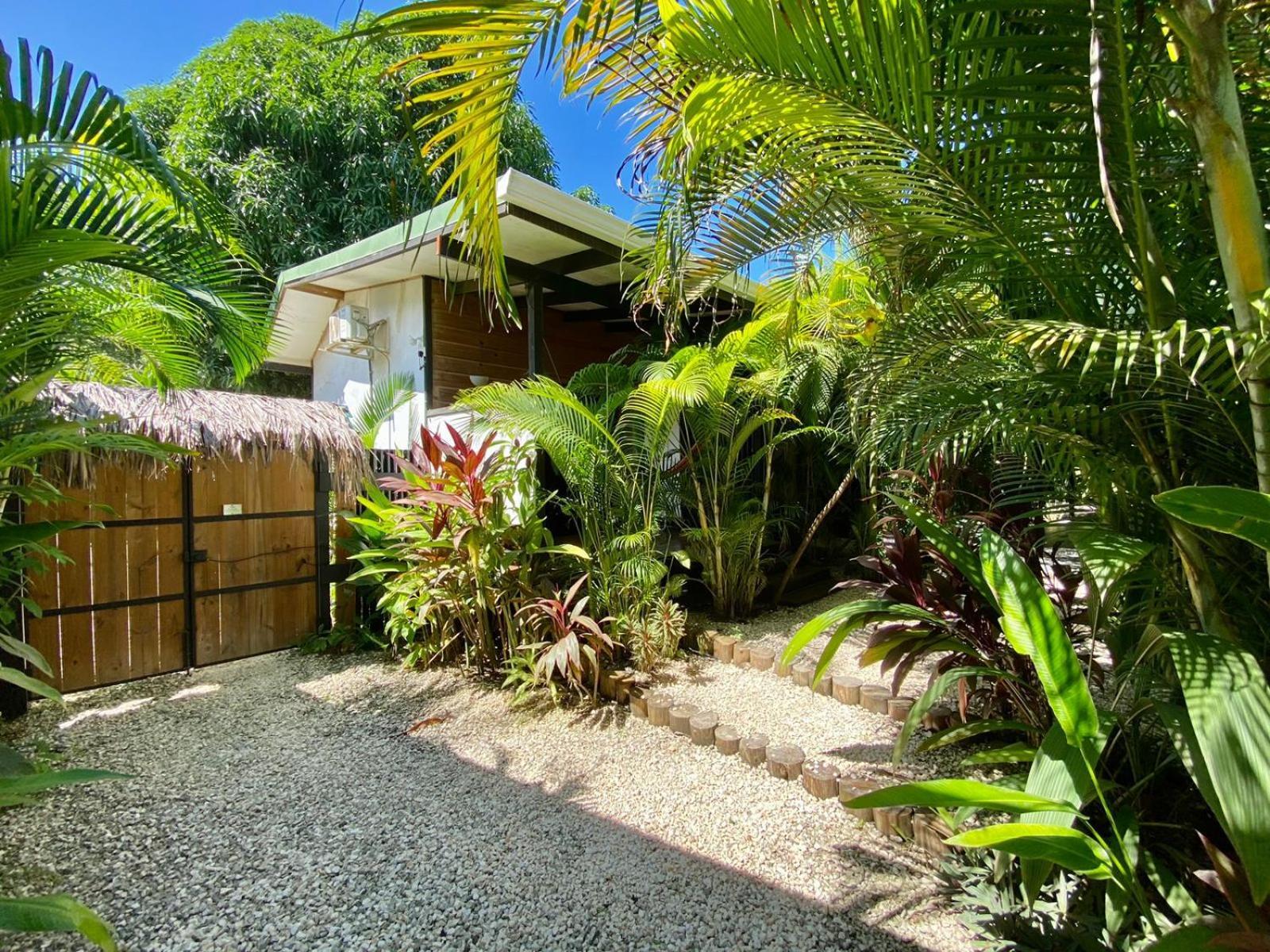 Santeria Lodge Playa Santa Teresa  Екстериор снимка